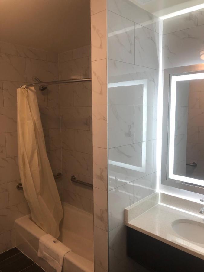 Magna Hotel Jfk Airtrain New York Eksteriør billede